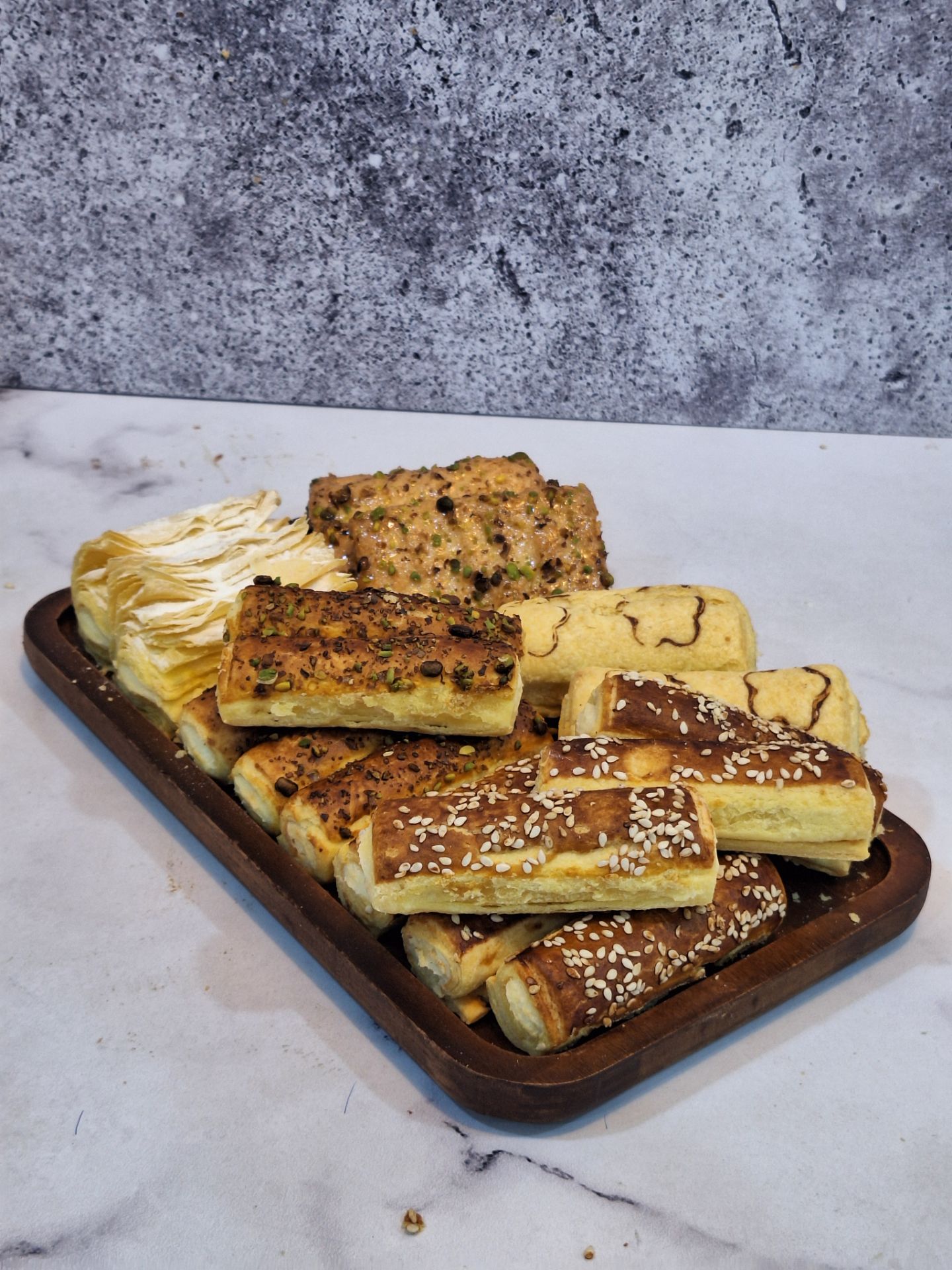 شیرینی خشک مخلوط