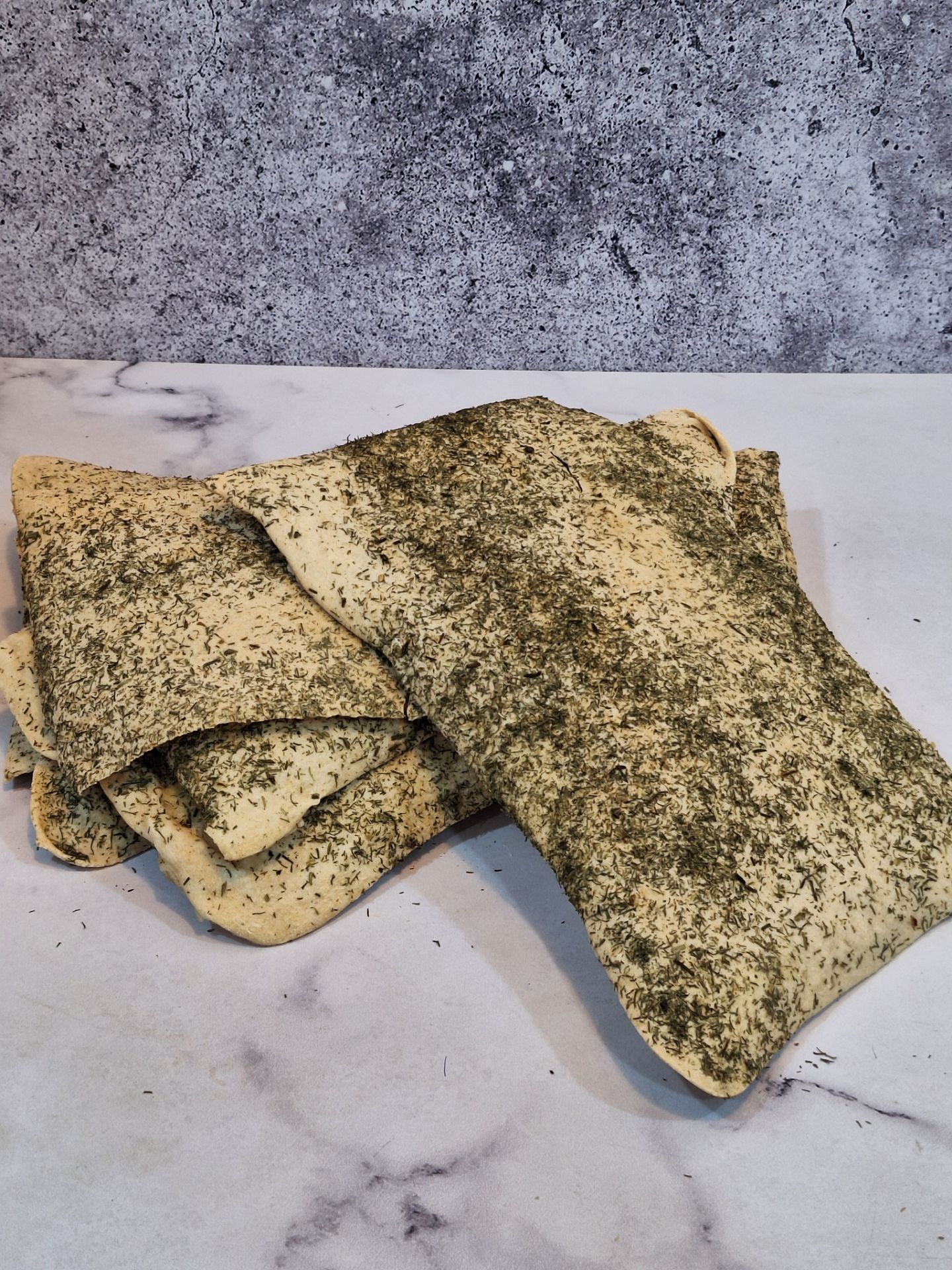 نان خشک شویدی